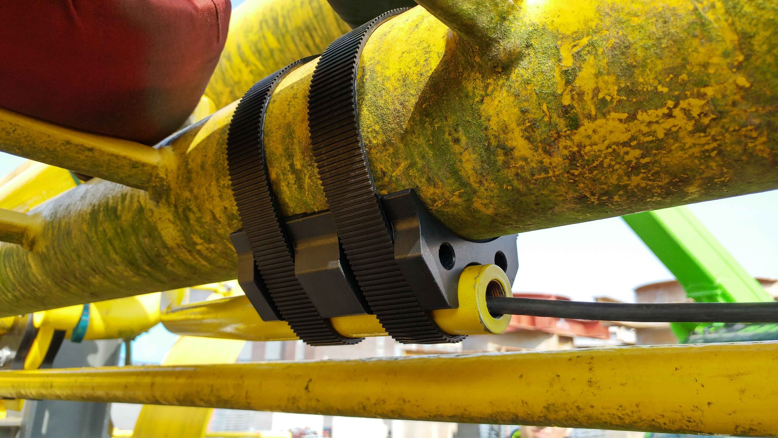 Offshore Clamping